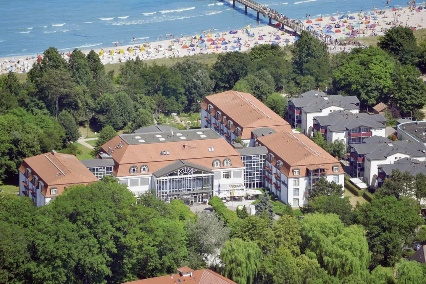Seehotel Großherzog von Mecklenburg EXTERIOR