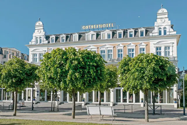 SEETELHOTEL Ostseehotel Ahlbeck mit Villa Strandschloss EXTERIOR