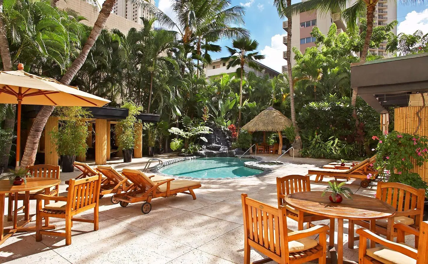 Castle Bamboo Waikiki Hotel Terrasse