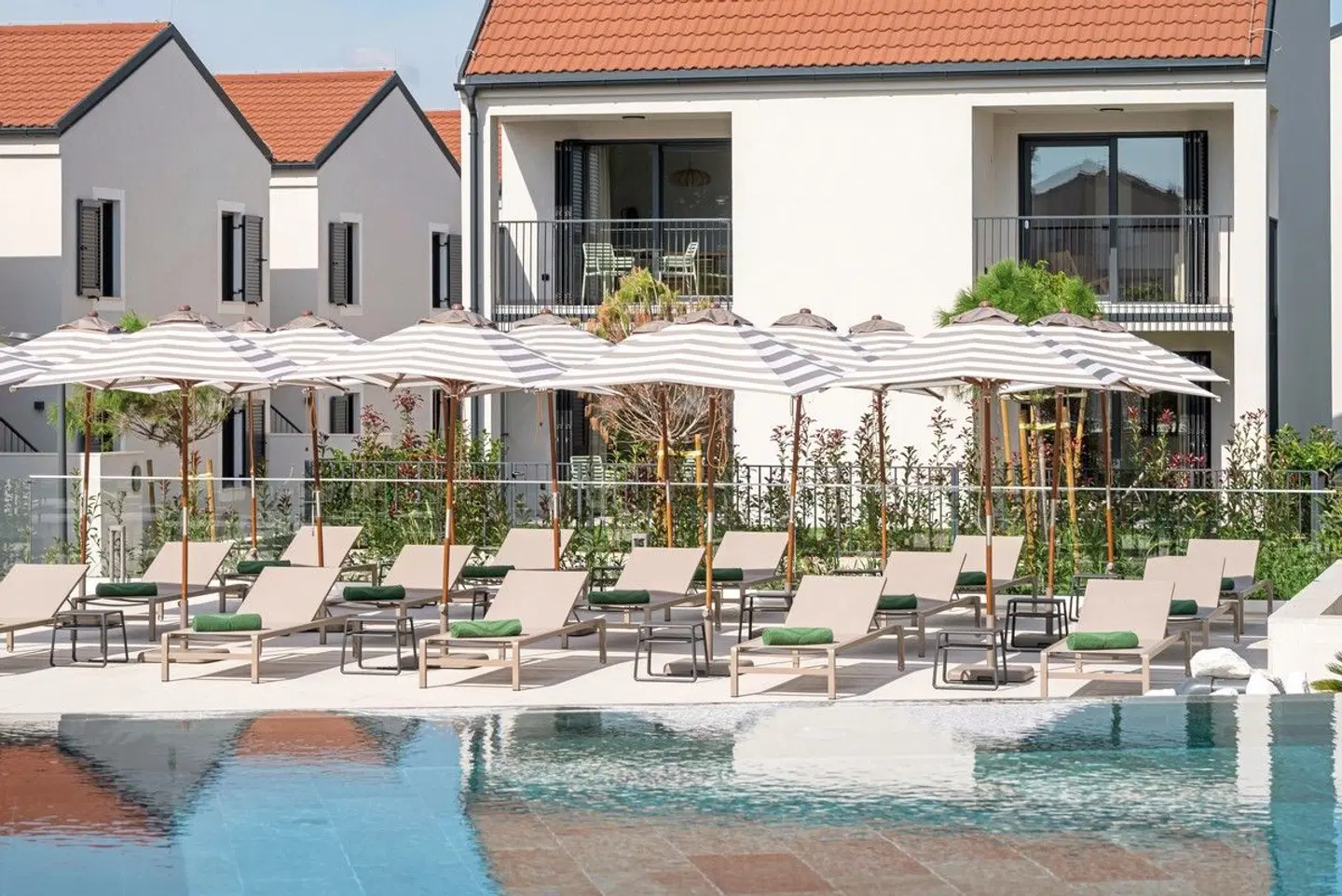 Molum Hotel & Residences Terrasse