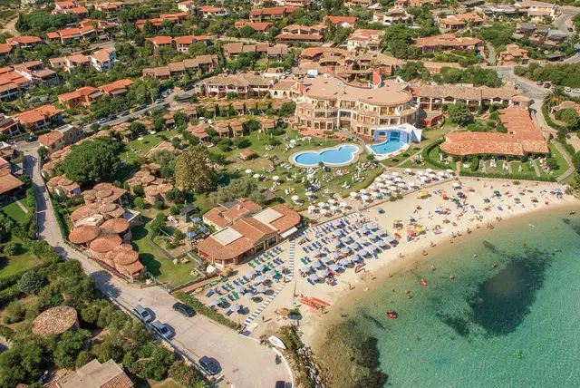 Hotel Resort & SPA Baia Caddinas EXTERIOR