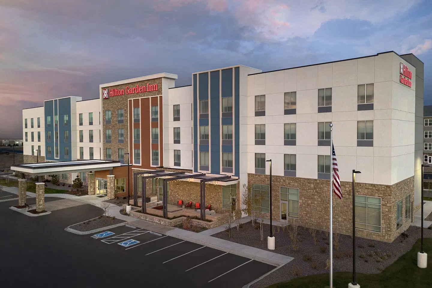 Hilton Garden Inn Denver Airport Tower Road EXTERIOR