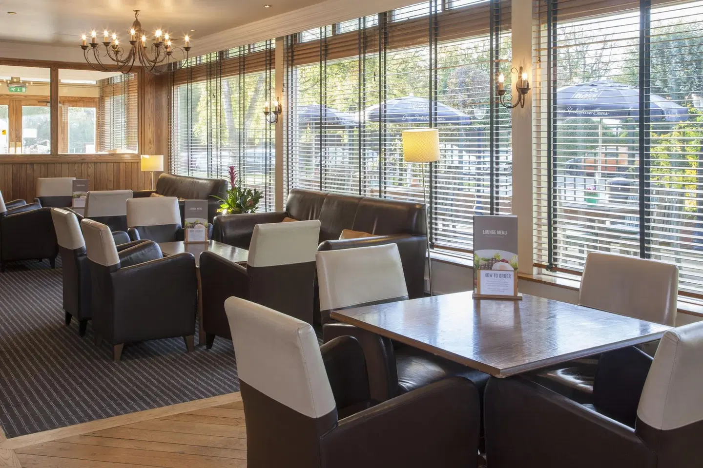 Holiday Inn York by IHG LOUNGE_LOBBY
