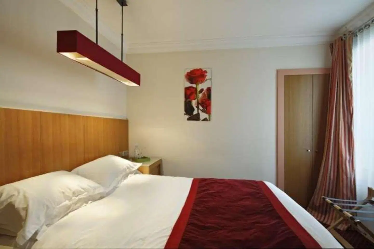 Westside Arc de Triomphe ROOM_EXAMPLE