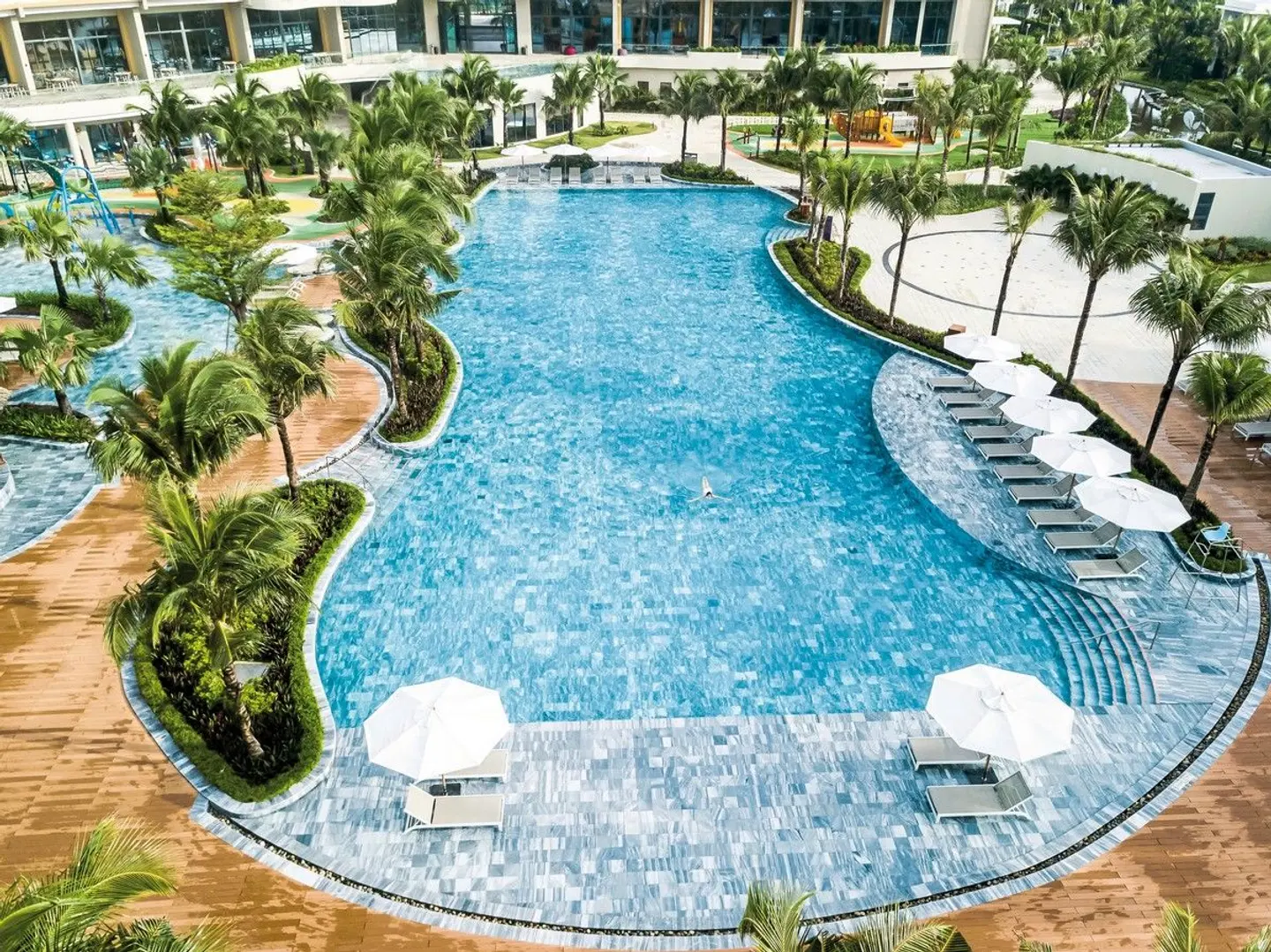 Dhawa Ho Tram OUTDOOR_POOL