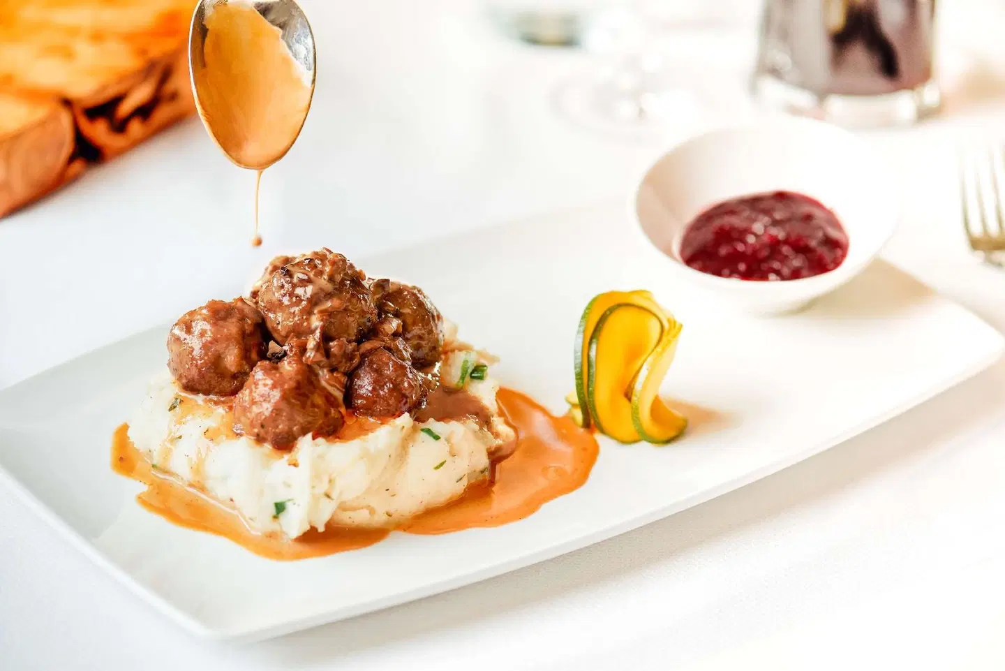 Royal Sonesta Minneapolis Downtown Restaurant