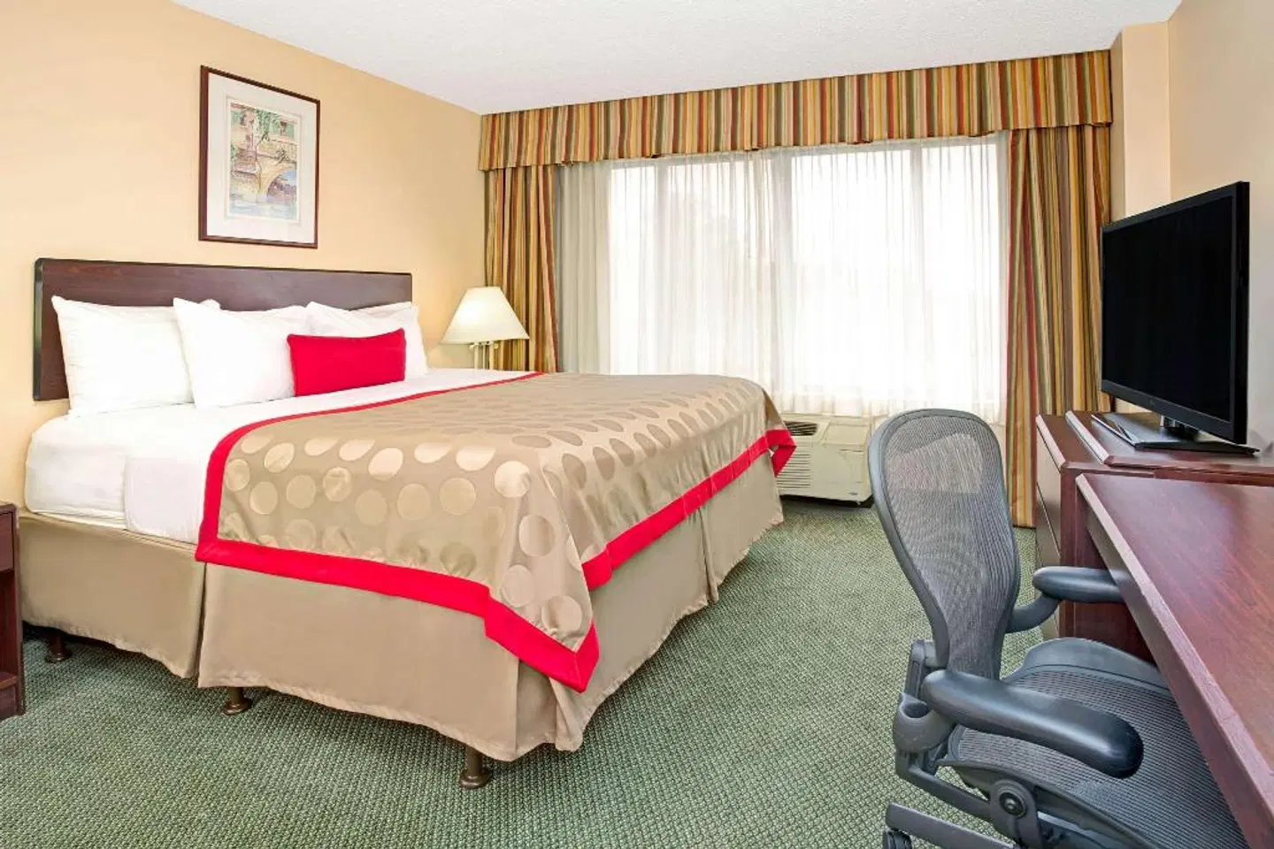 Four Points by Sheraton Englewood Centennial Airport ROOM_EXAMPLE