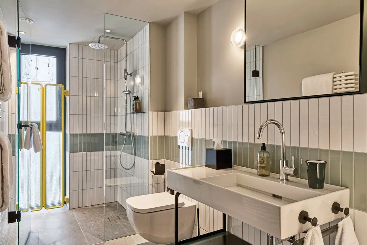 Urban Nature Bad Gastein - Badeschloss Badezimmer