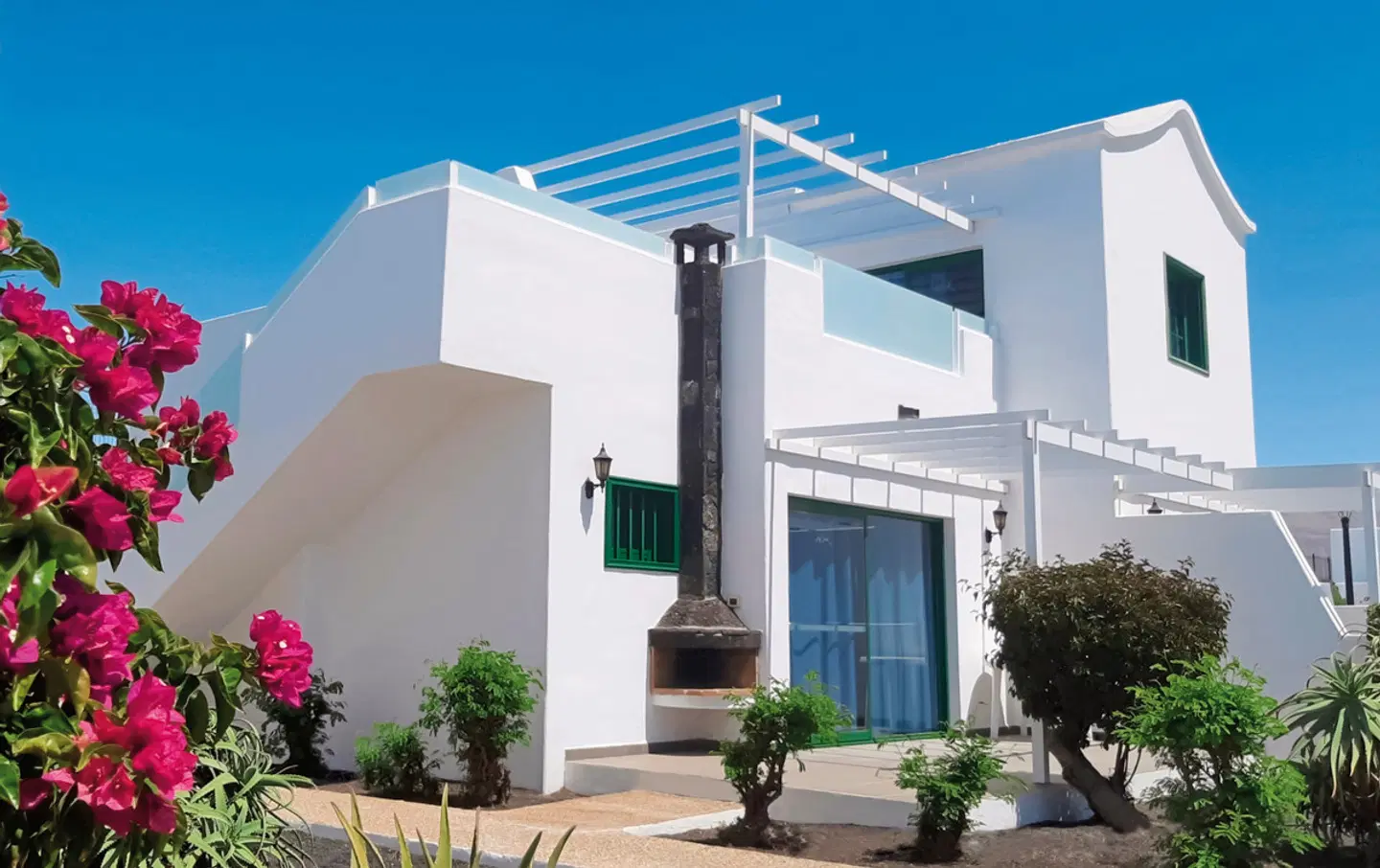 Hyde Park Lane EXTERIOR