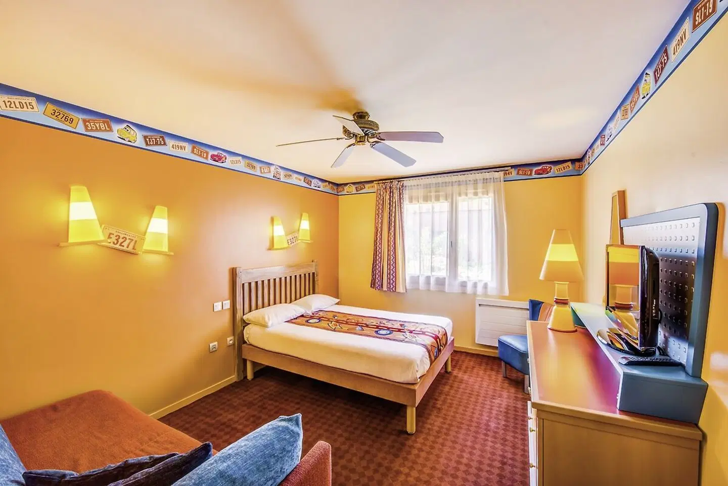 Disney Hotel Santa Fe ROOM_EXAMPLE