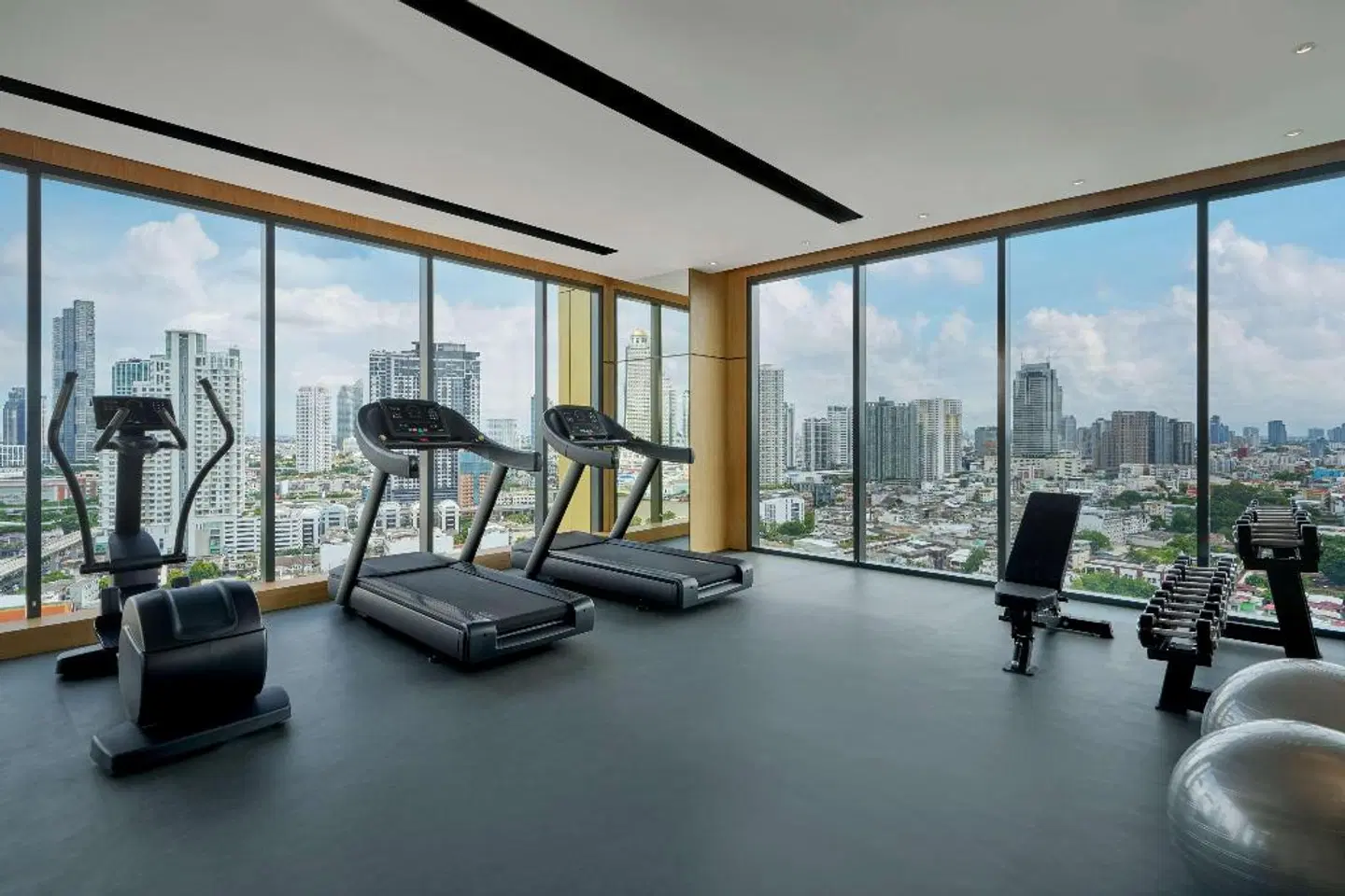 Hilton Garden Inn Bangkok Riverside SPORTS_AND_LEISURE