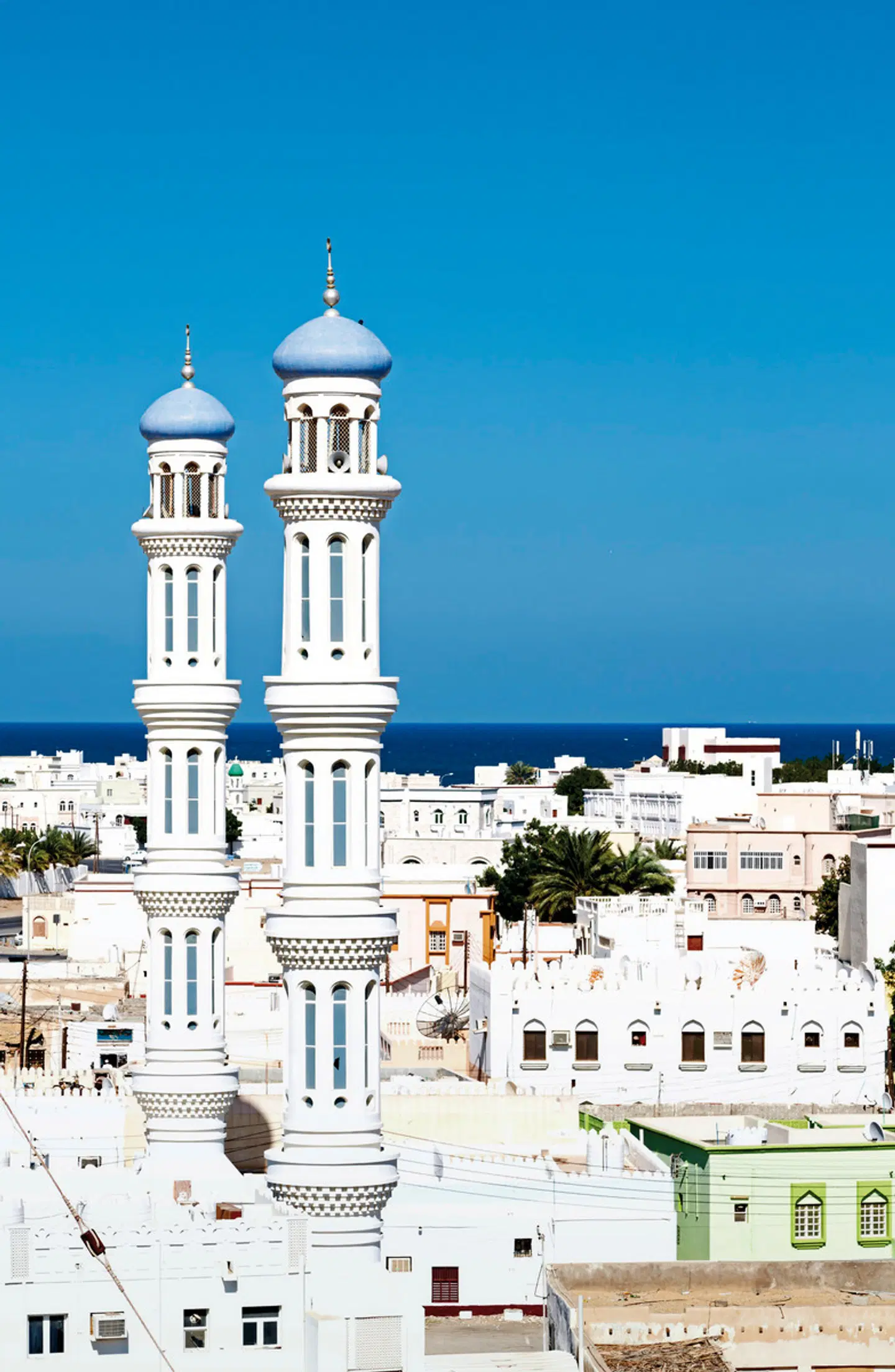 Arabische Kontraste: Unterwegs von Muscat nach Dubai LANDSCAPE