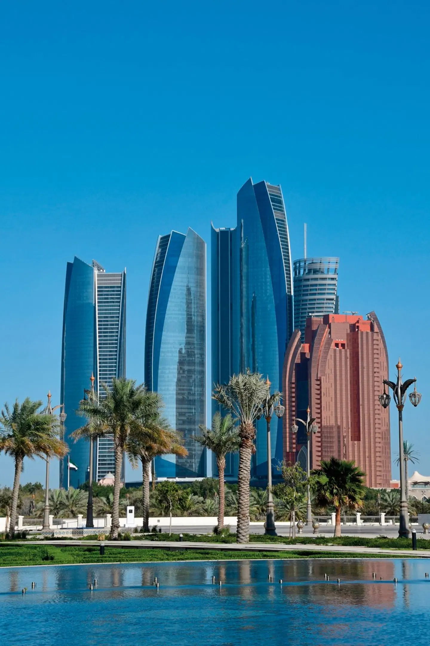 Arabische Kontraste: Unterwegs von Muscat nach Dubai EXTERIOR