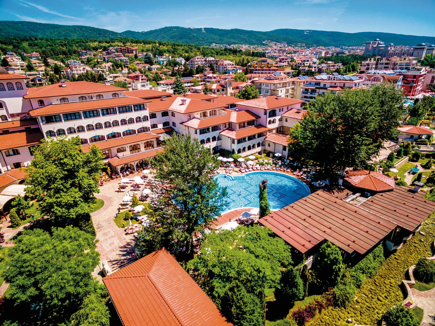 Helena Park EXTERIOR