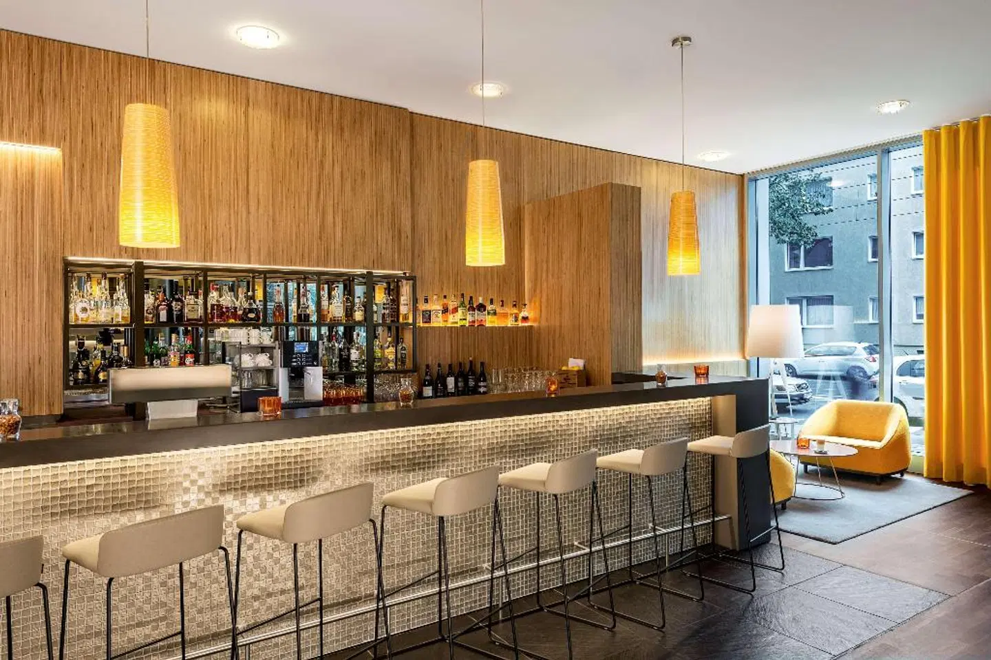 NH Düsseldorf City Nord Bar
