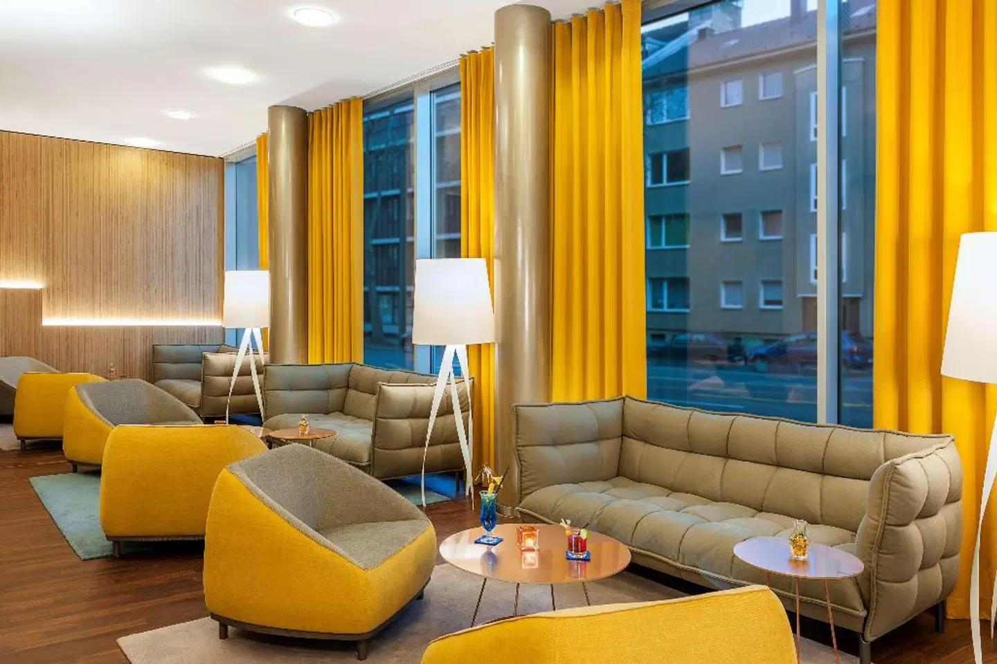 NH Düsseldorf City Nord LOUNGE_LOBBY