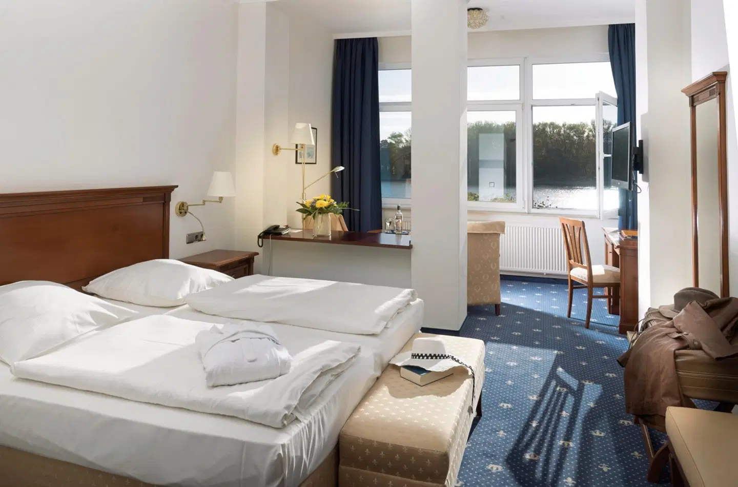 Hotel Deutscher Kaiser ROOM_EXAMPLE