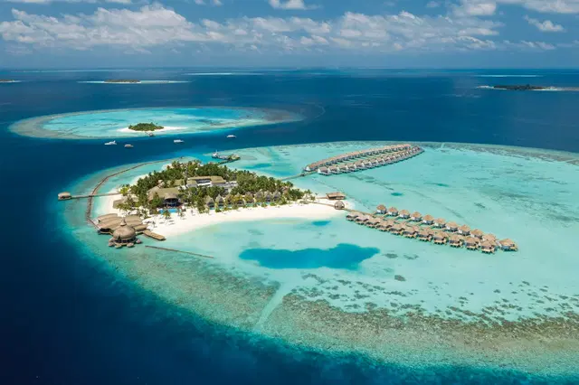 Outrigger Maldives Maafushivaru Resort LANDSCAPE