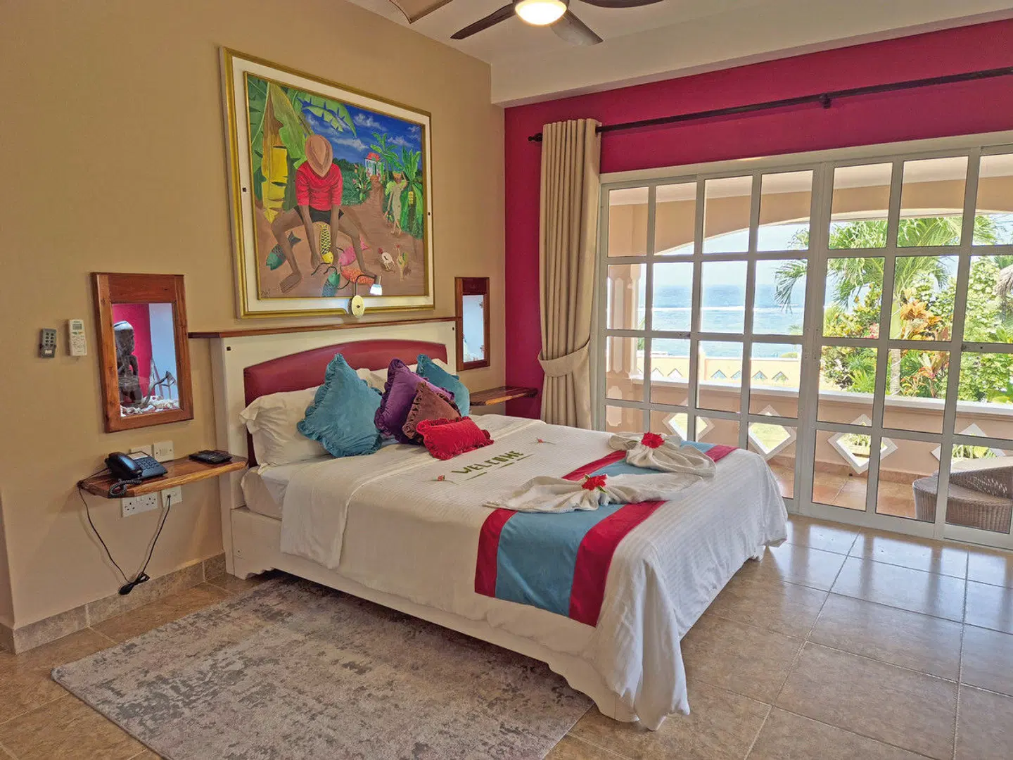 Au Fond de Mer View ROOM_EXAMPLE