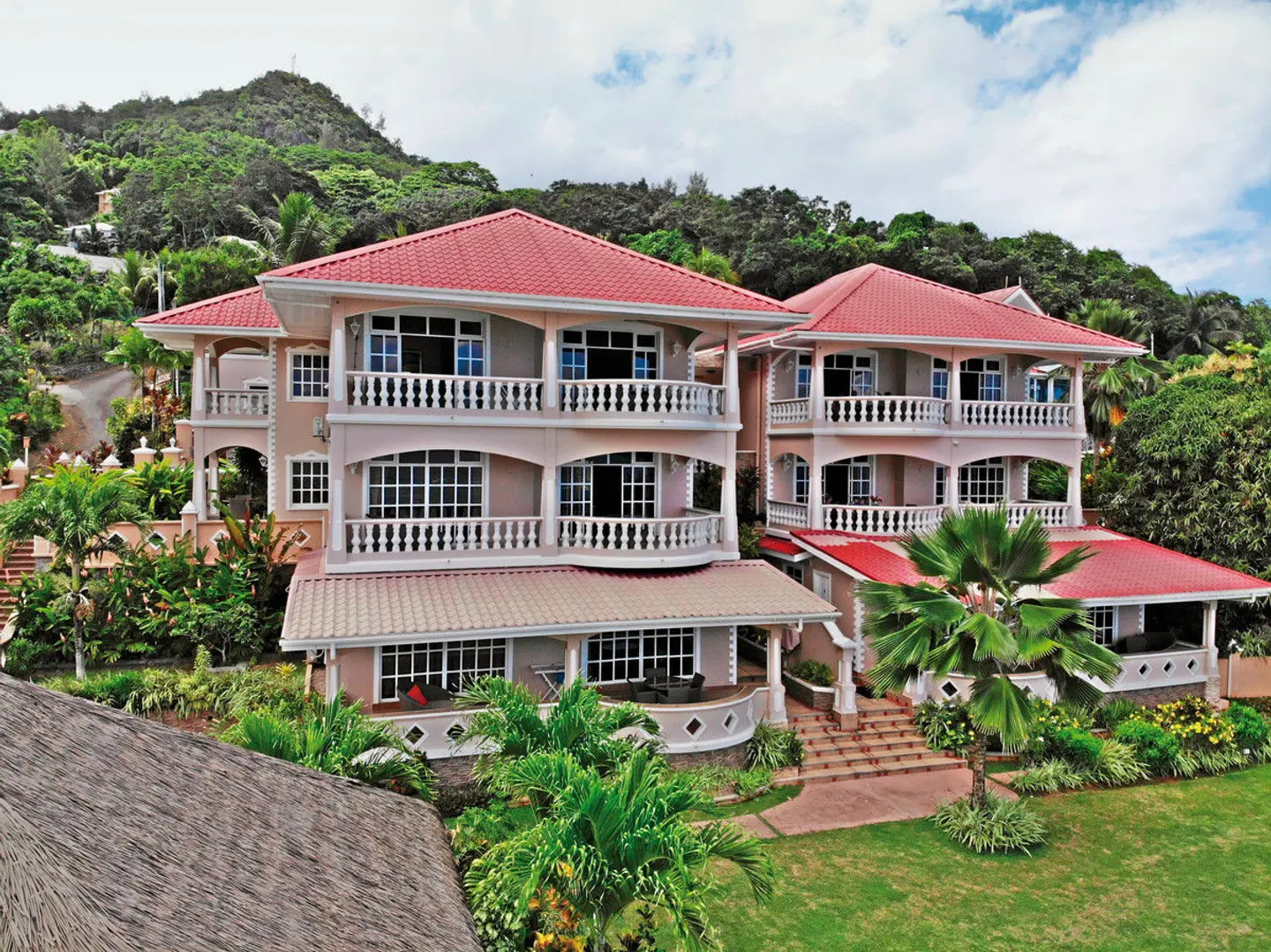 Au Fond de Mer View EXTERIOR