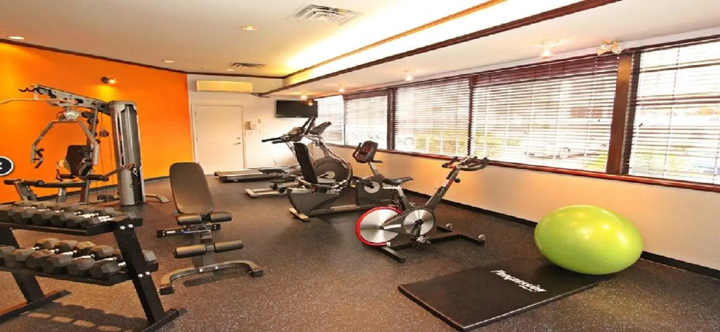 Accent Inns Vancouver Airport SPORTS_AND_LEISURE