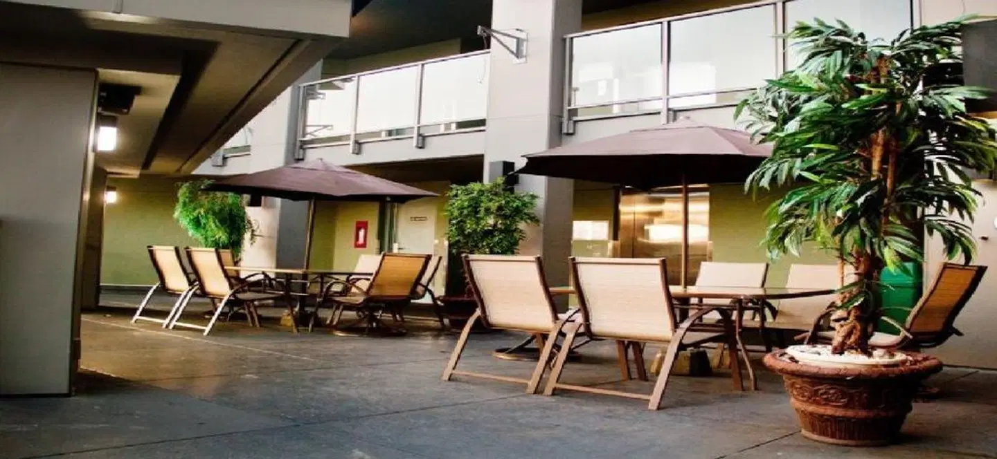 Accent Inns Vancouver Airport LOUNGE_LOBBY