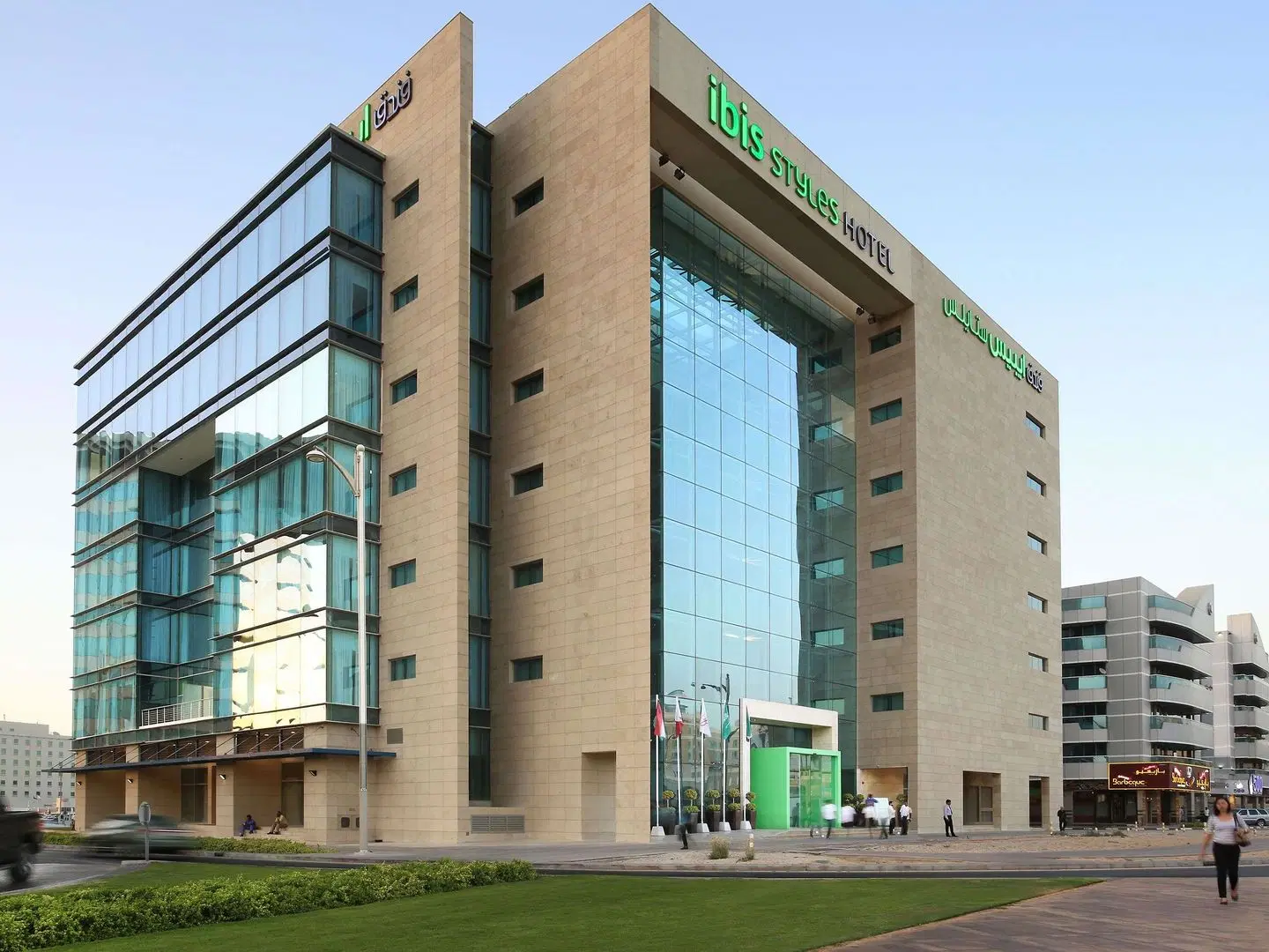 ibis Styles Dubai Jumeira EXTERIOR