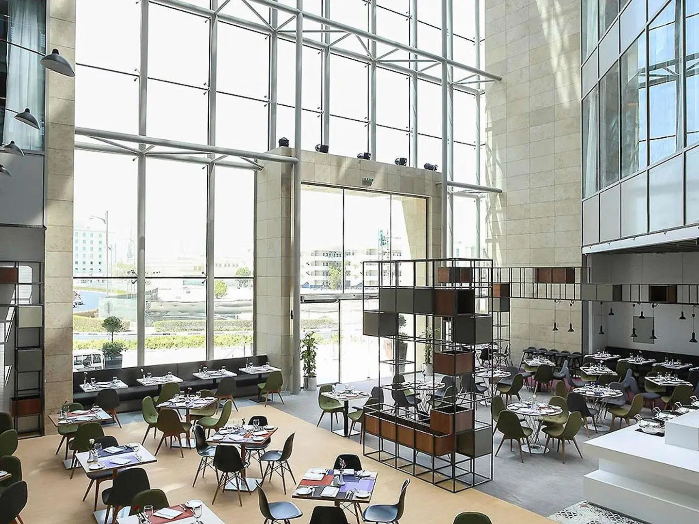 ibis Styles Dubai Jumeira Restaurant