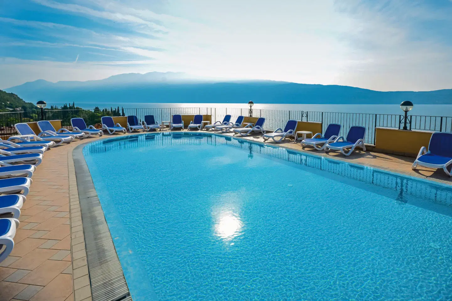 Hotel Piccolo Paradiso OUTDOOR_POOL