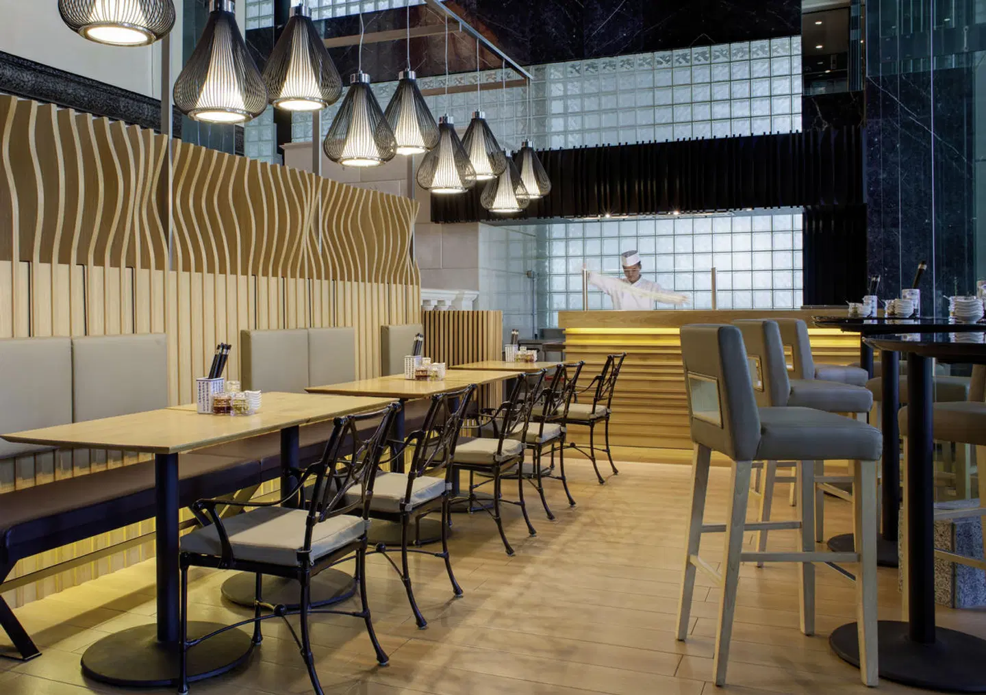 Orchard Hotel Bar