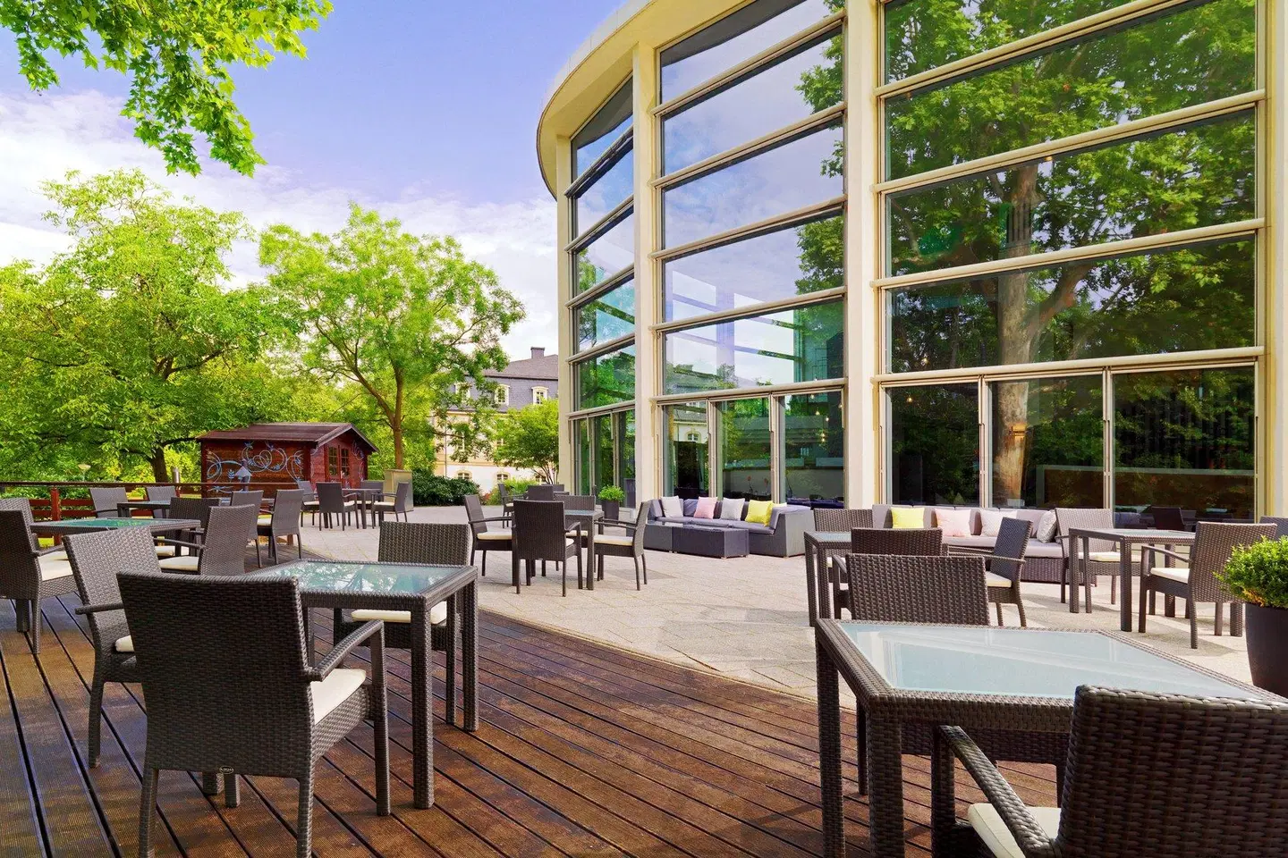 Sheraton Offenbach Hotel Terrasse