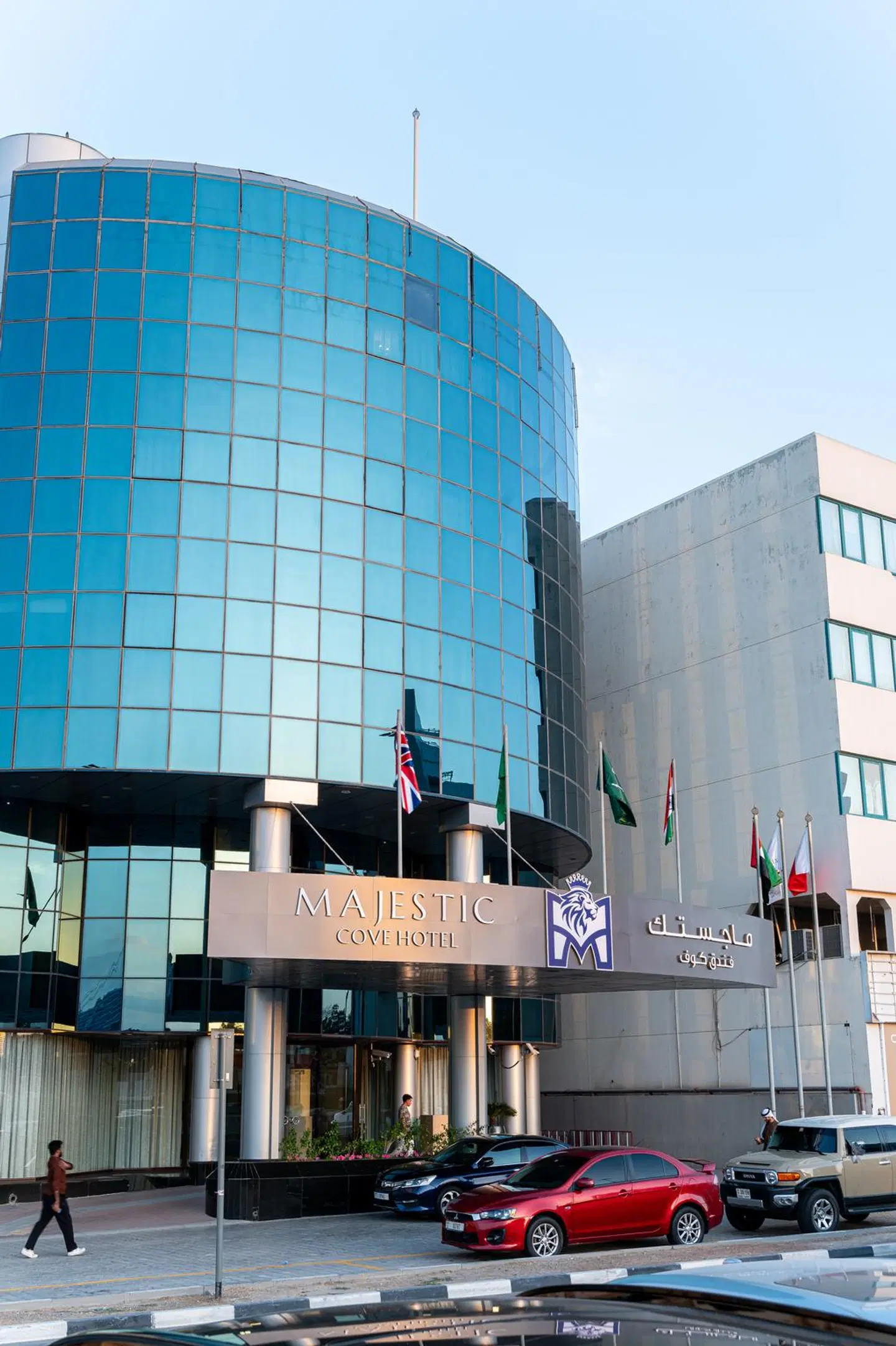 Majestic Cove Hotel EXTERIOR