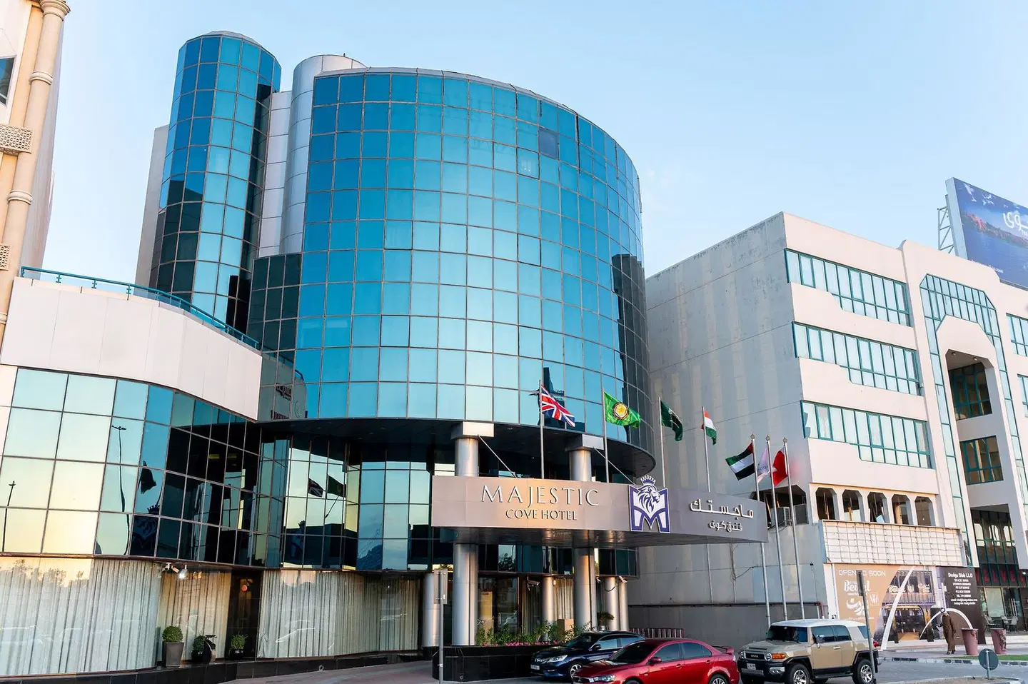 Majestic Cove Hotel EXTERIOR