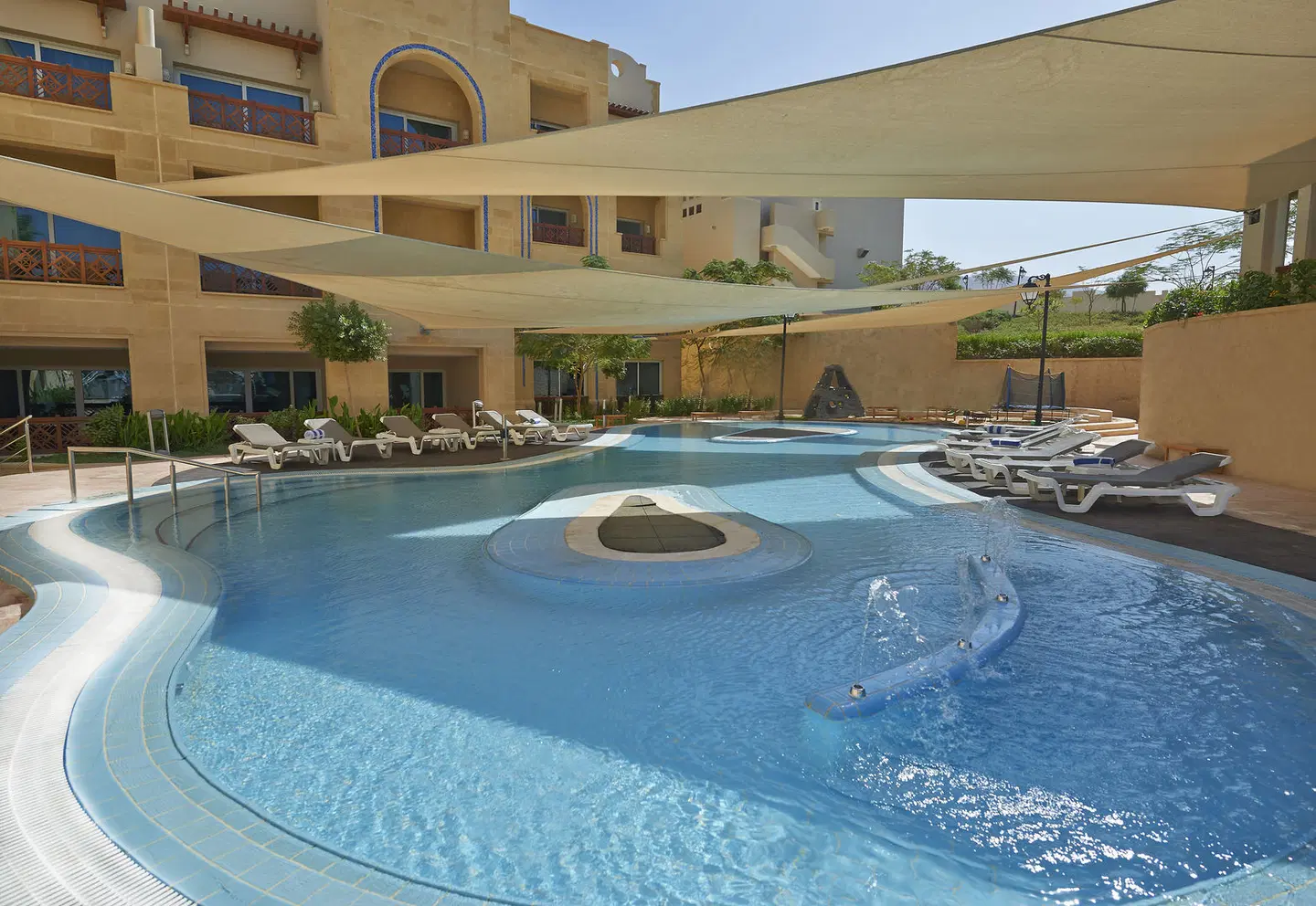 Crowne Plaza Jordan - Dead Sea Resort & Spa OUTDOOR_POOL
