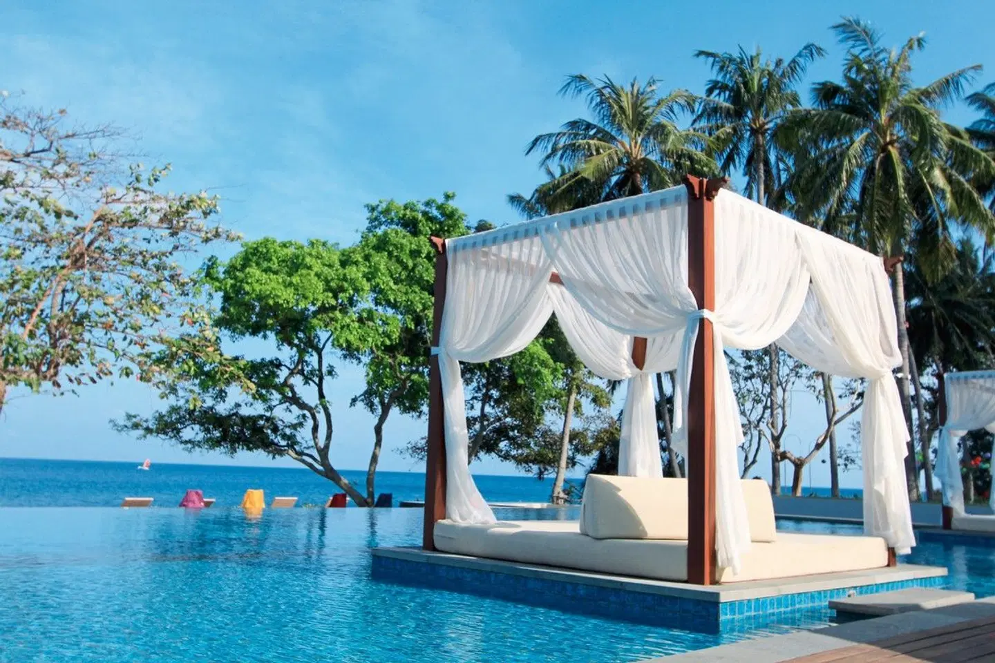 Holiday Resort Lombok OUTDOOR_POOL