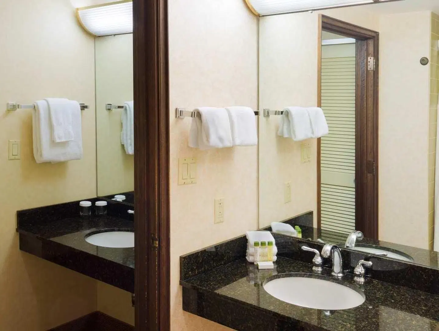 DoubleTree by Hilton Missoula Edgewater Badezimmer