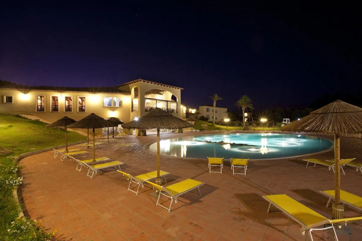 Cala Luas Resort OUTDOOR_POOL