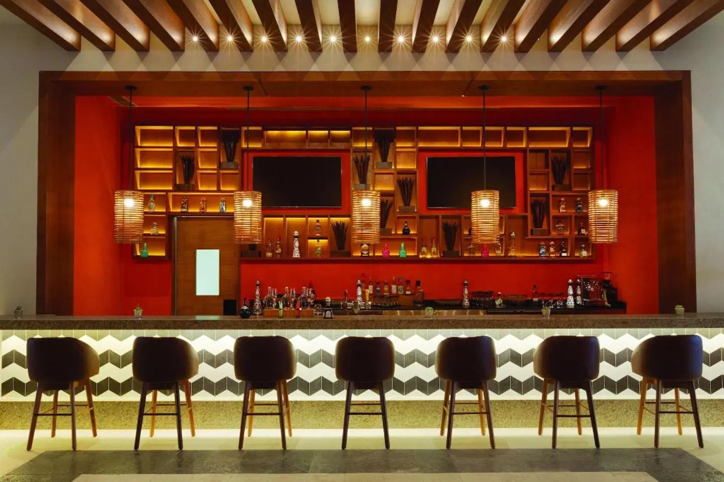 Hyatt Ziva Cancun Bar