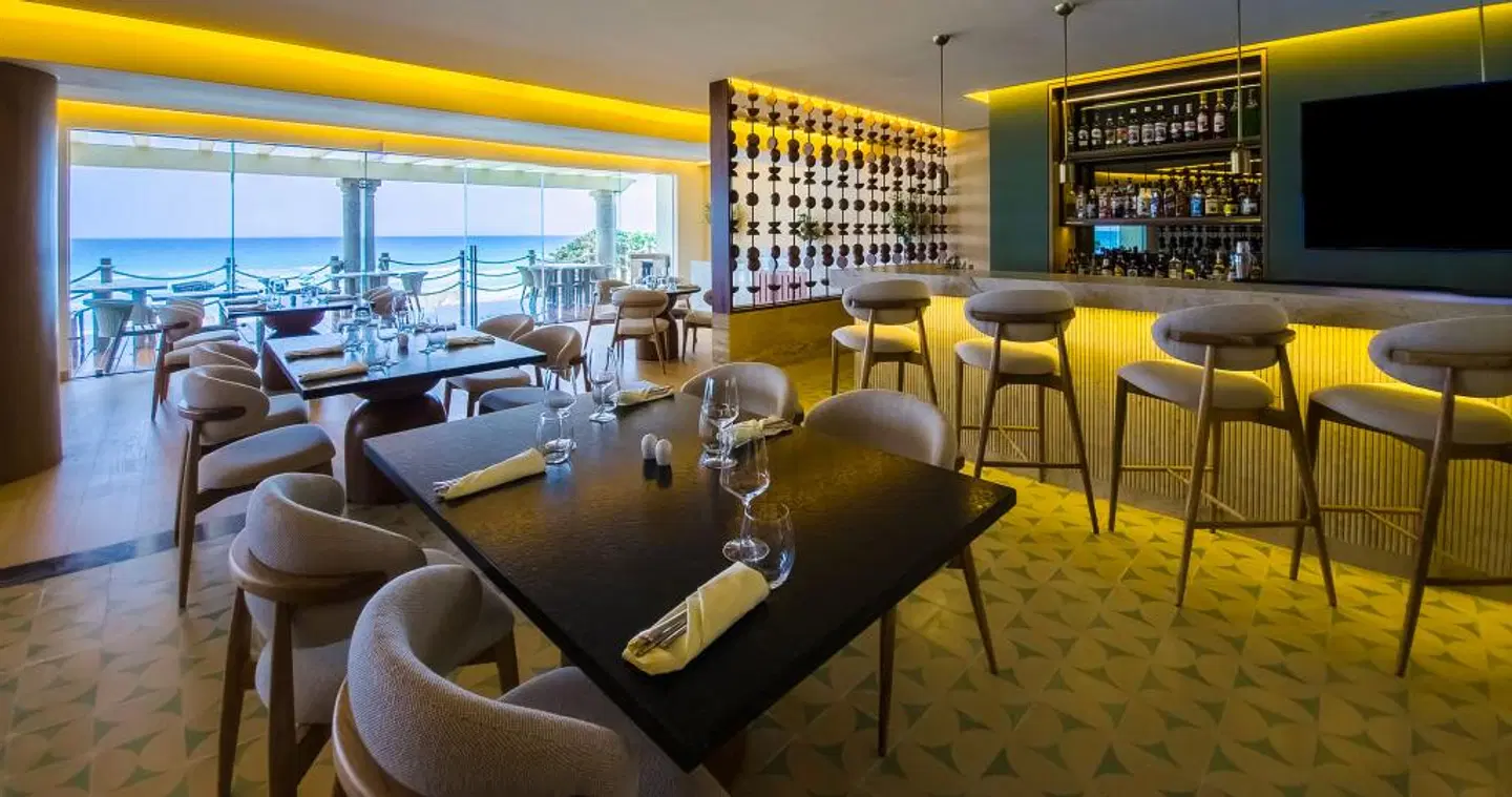 Grand Park Royal Cancún Bar