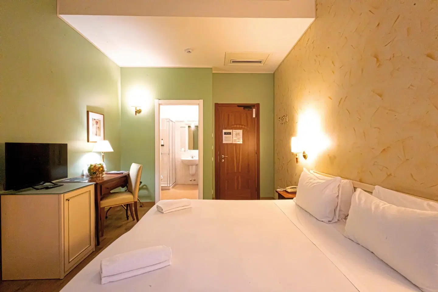 Hotel Pallanza ROOM_EXAMPLE