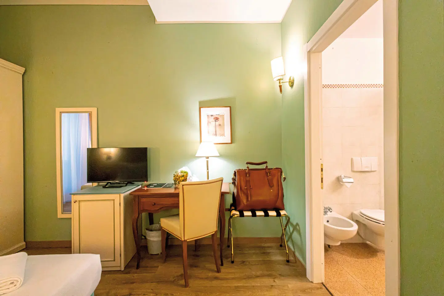 Hotel Pallanza ROOM_EXAMPLE