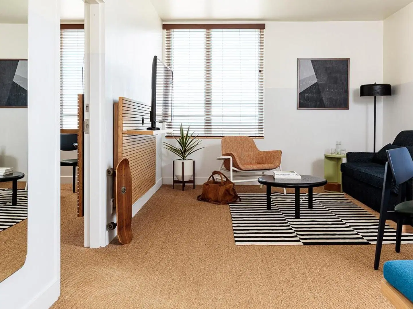 Hotel June ROOM_EXAMPLE