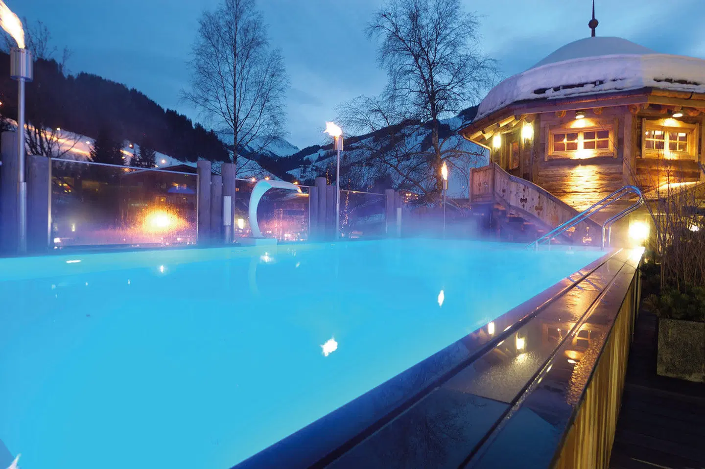 Alpine Palace OUTDOOR_POOL