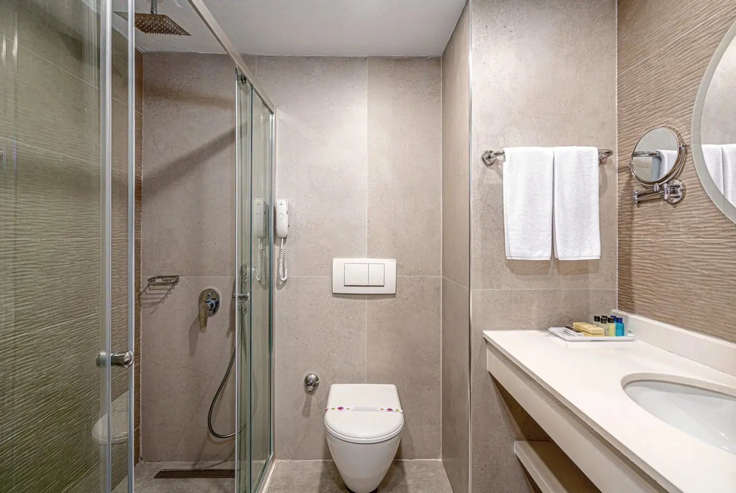 Side Story Resort & Spa Hotel Badezimmer
