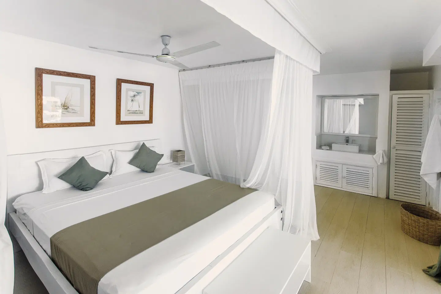 Dhow Inn ROOM_EXAMPLE