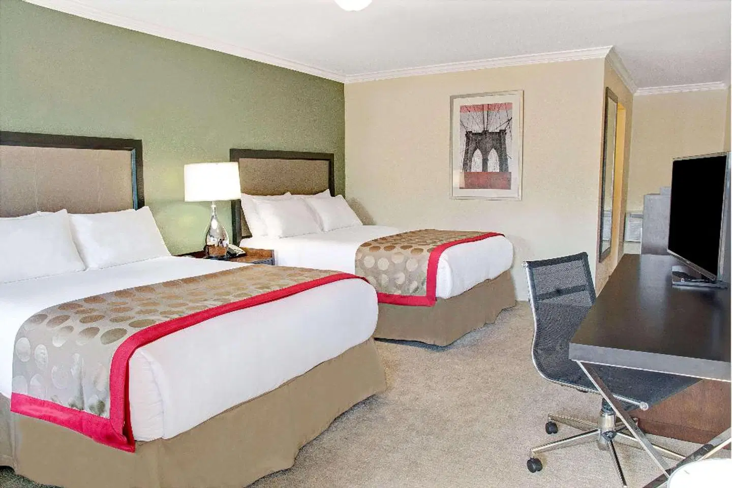 Ramada by Wyndham Houston Intercontinental Airport East ROOM_EXAMPLE