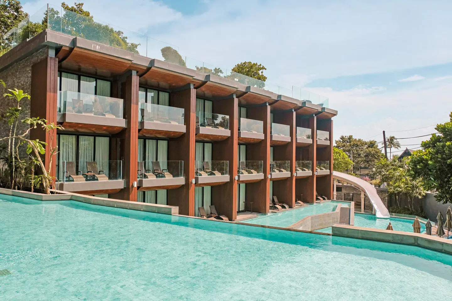 KC Grande Resort & Spa OUTDOOR_POOL