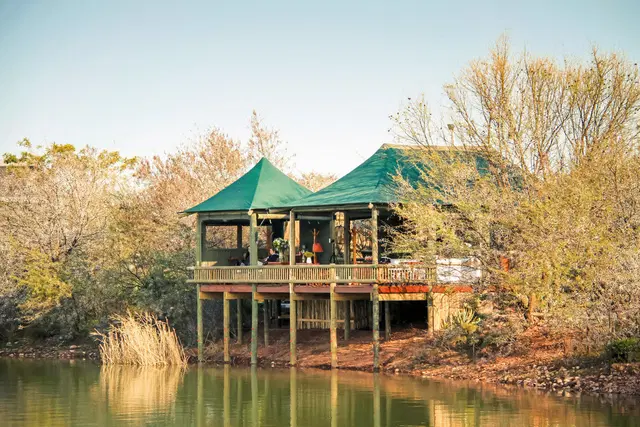 Buffelsdrift Game Lodge EXTERIOR