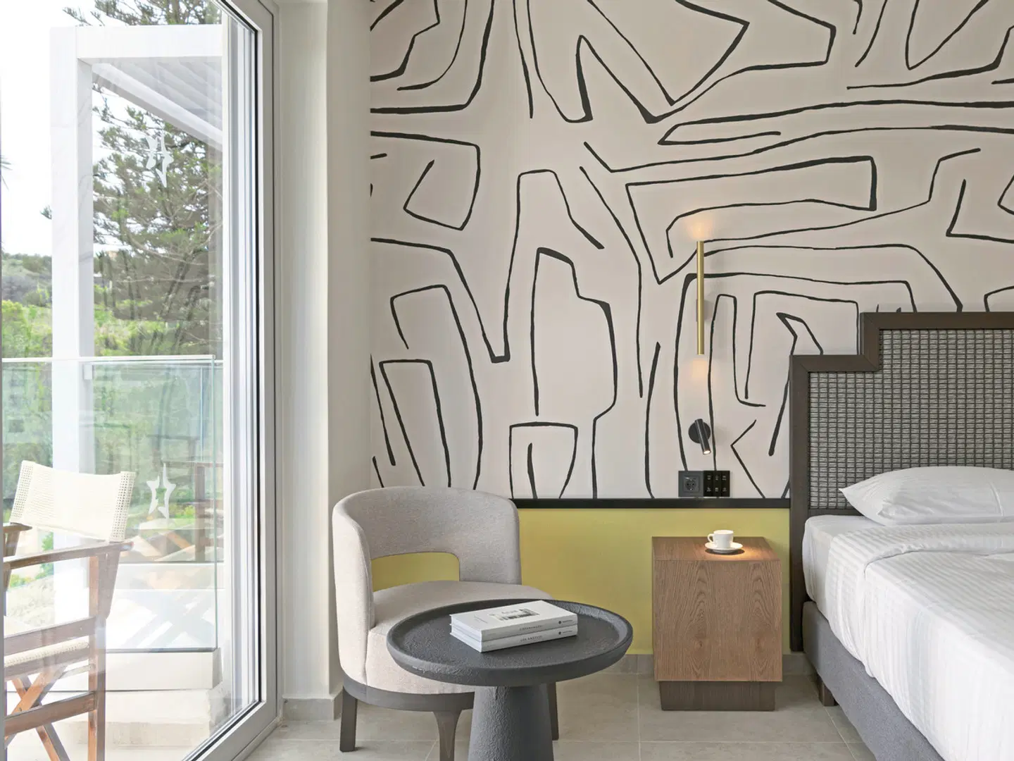 Creta Royal MODEL_IMPRESSION