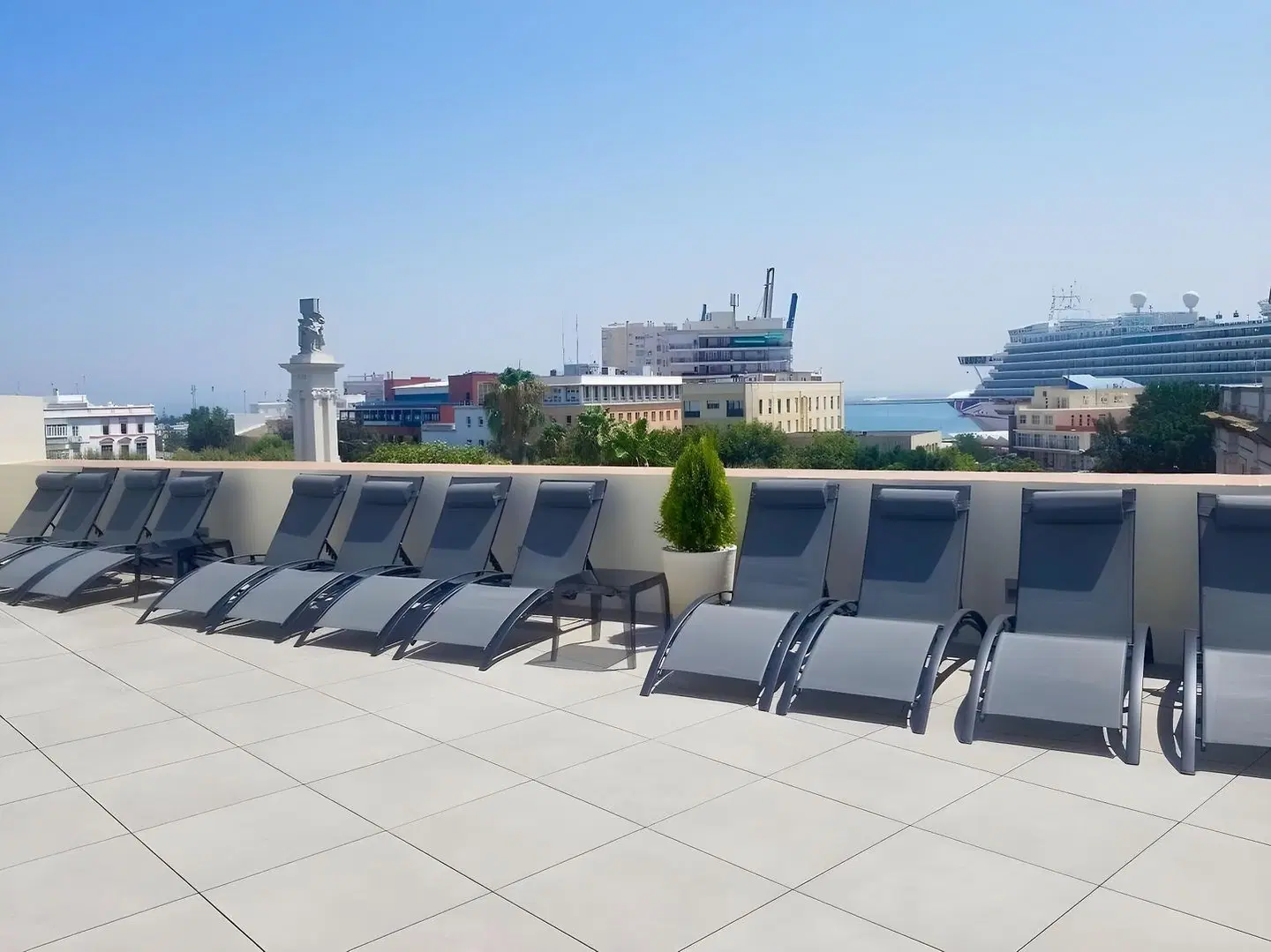 Plazuela del Carbón Suites Terrasse